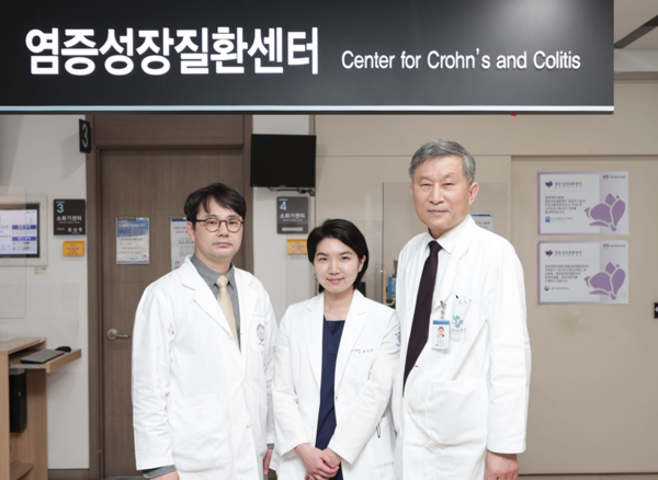 경희대병원 소화기내과 염증성장질환센터 이창균, 오신주, 김효종 교수(사진 왼쪽부터)