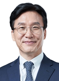 김민석 국회 보건복지위원회 위원장