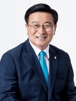 직장어린이집 의무설치기준 하향 추진 - 병원신문 직장어린이집 의무설치기준 하향 추진 - 병원신문