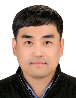 강정현 교수
