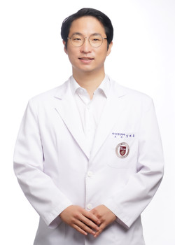 임채홍 교수