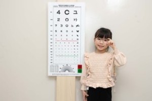 영·유아기, 소아기는 건강한 눈의 토대를 만드는 골든타임이다.(사진=김안과병원)
