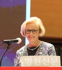 Dr.Anne Snowdon, HIMSS Chief Scientific Research Officer/Director of Clinical Researchⓒ병원신문
