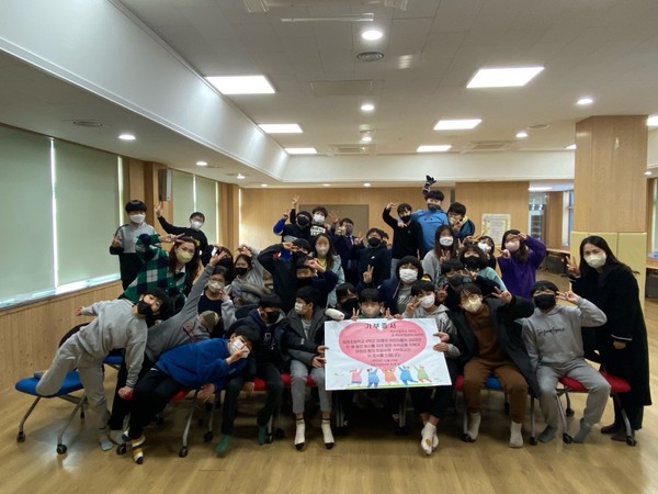 군산 회현초등학교 4학년 학생들 전북대병원에 기부