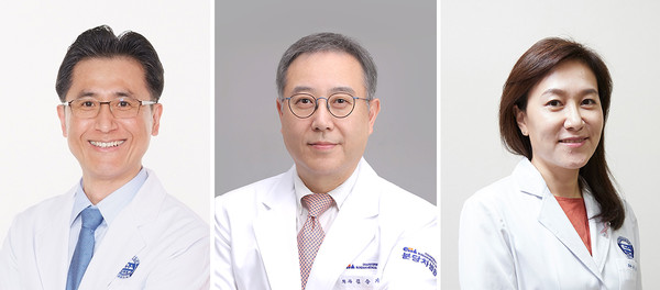 (사진 왼쪽부터)혈액종양내과 문용화 교수, 외과 김승기, 이승아 교수