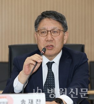 송재찬 대한병원협회 수가협상단장. ⓒ병원신문.