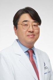 나동욱 교수