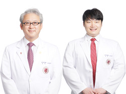 왼쪽부터 이비인후·두경부외과 이승훈 서민영 교수